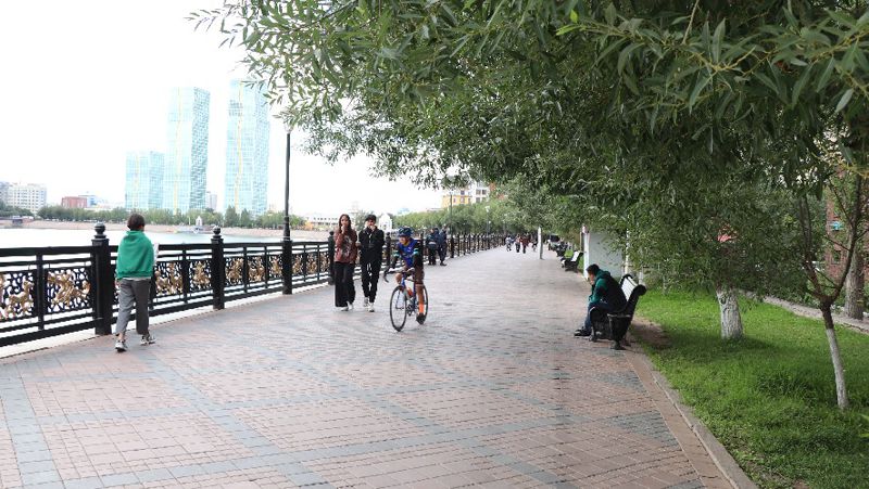 Казахстан столица прогулки локации набережная реки