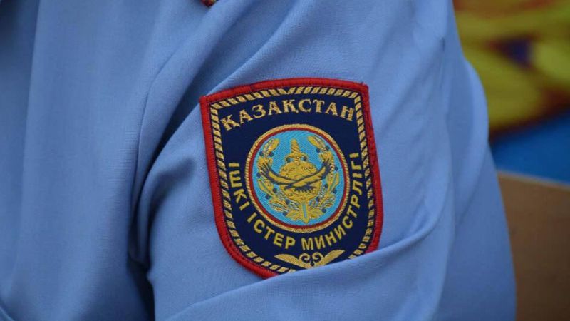 полиция Полицейские спасли девушку из реки Костаная