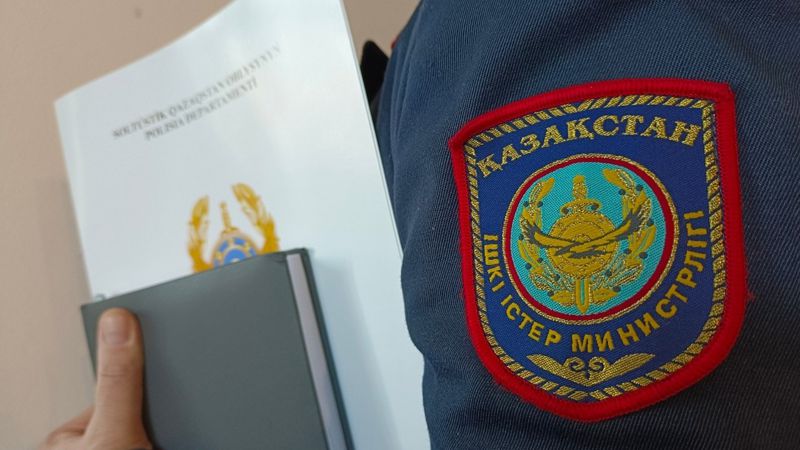 Полицейский, уголовное дело Убийство в Туркестанской области: соседи рассказали, как нашли тело девочки