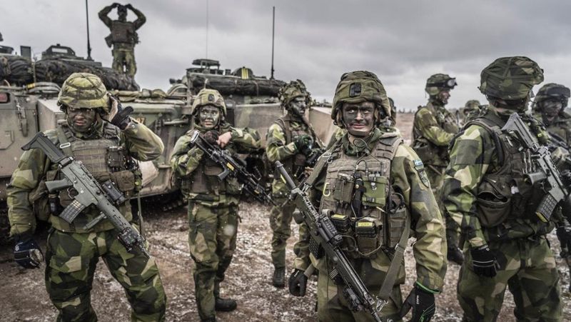 Шведские военнослужащие Вступление в НАТО
