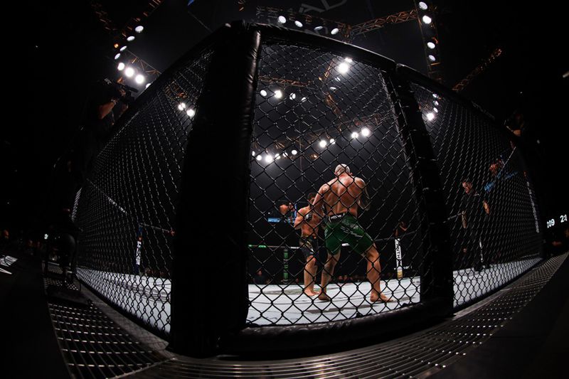 Казахстанский боец побывал на UFC 294 и поделился эмоциям
