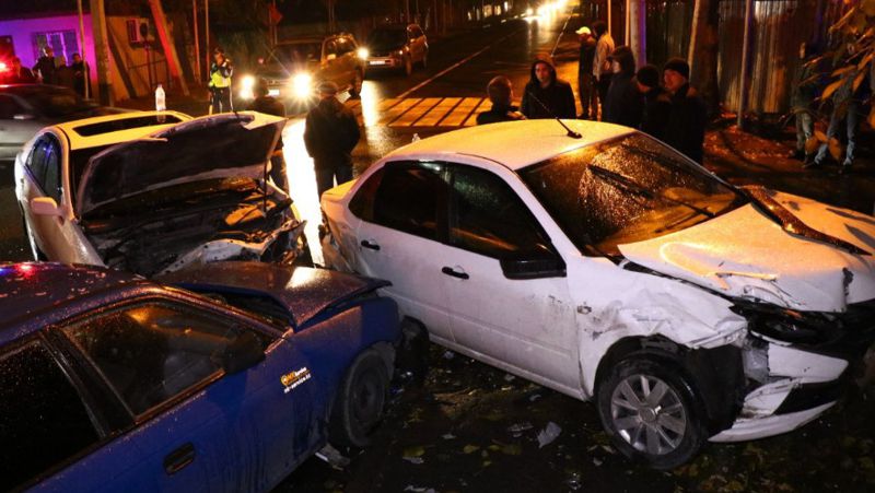 LADA Granta, Opel Astra, Toyota Camry