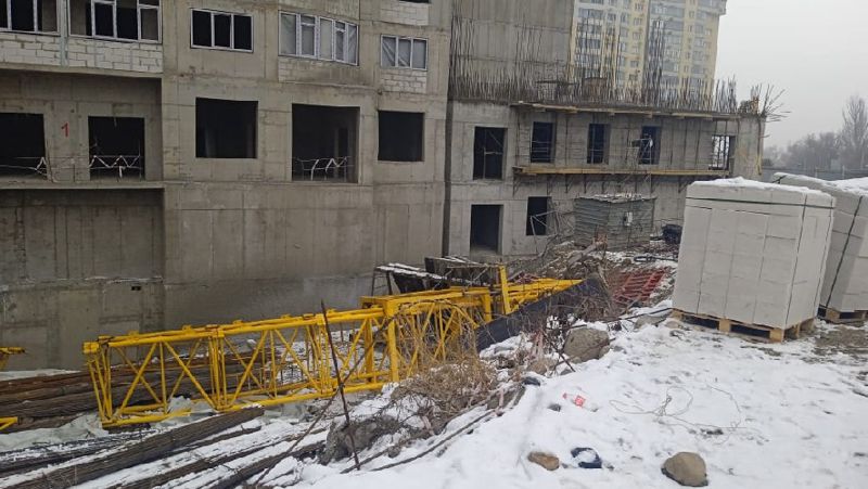 Строительный кран Алматы гибель рабочего