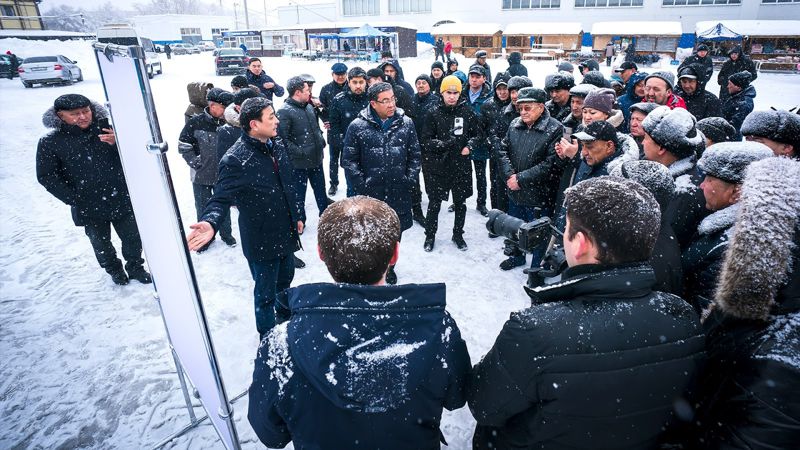 Алтай Кульгинов посетил медицинские и социальные объекты Абайской области