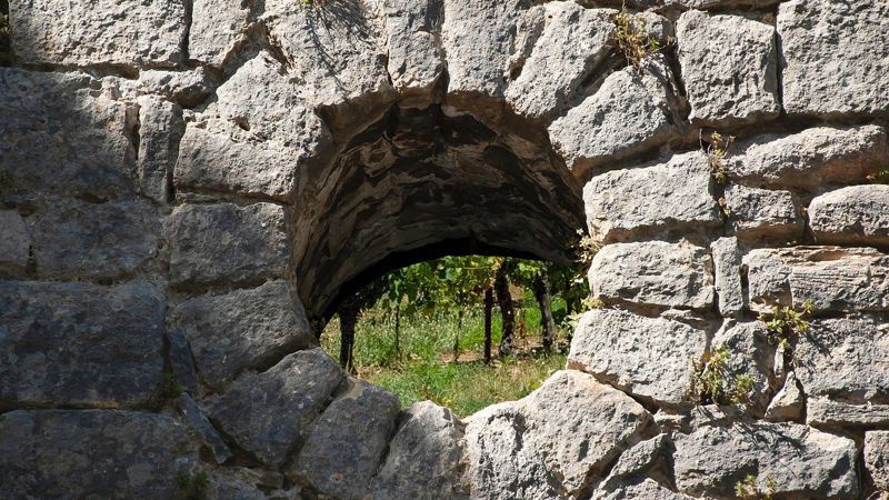 Саңылау, түрме, Орал, әлеуметтік желі