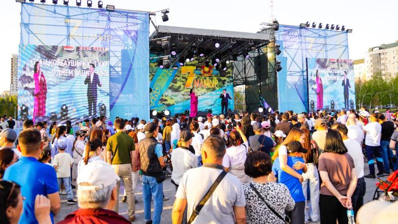 Open Air концертами отметили День защитника Отечества в Астане