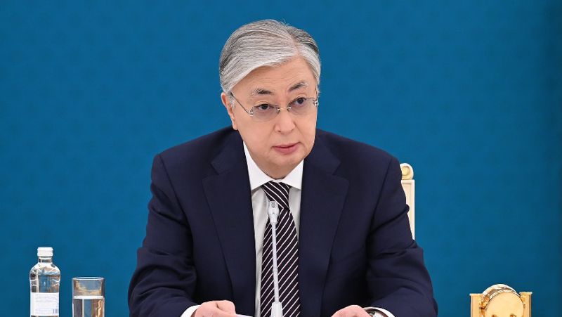 Токаев прокомментировал нападение на бывшего премьер-министра Японии