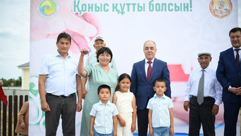 БҚО-да су тасқынынан зардап шеккендерге жаңа баспана берілді