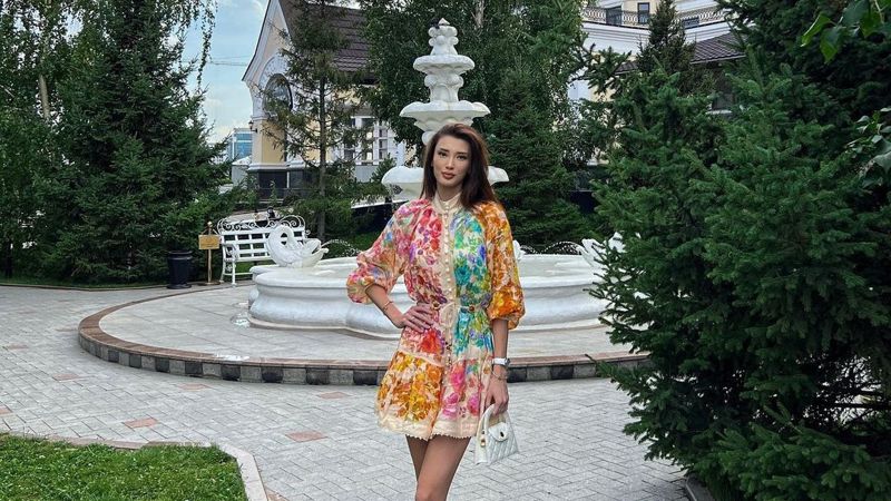 Сабина Алтынбекова Сабина Алтынбекова отвезла родителей отдыхать на Мальдивы