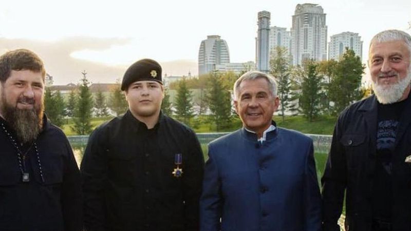Сыну Кадырова вручили государственную награду второй раз за месяц