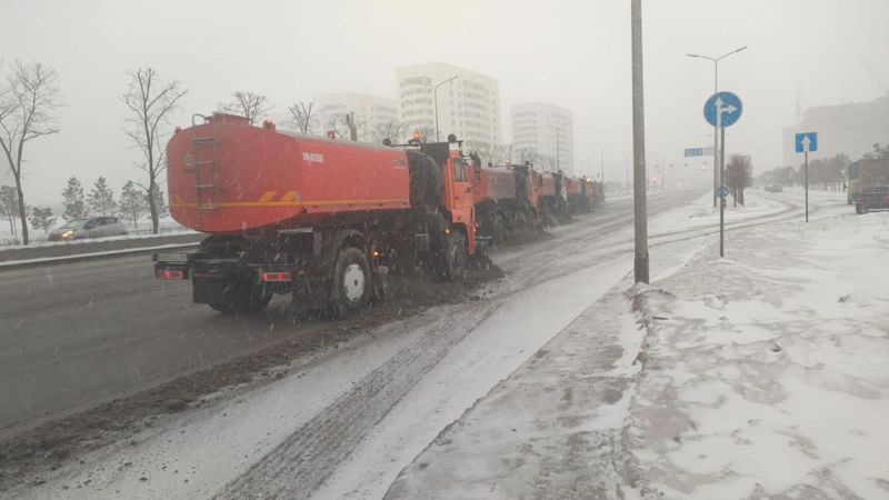 Более 3,3 млн кубометров снега вывезли из Астаны