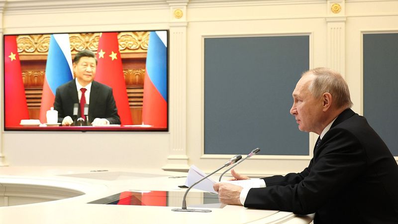 Си Цзиньпин и Владимир Путин Си Цзиньпин посетит Россию