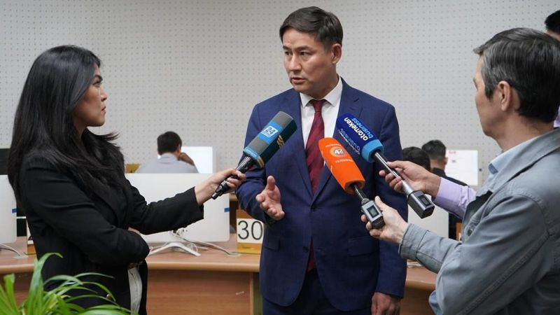 Журналисты и Азамат Ескараев ЧСИ, нотариусов и ряд экспертов будут тестировать в автоматизированном режиме