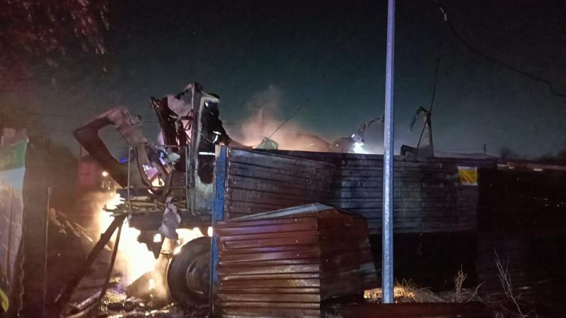 Человек сгорел в строительном вагончике в Павлодаре