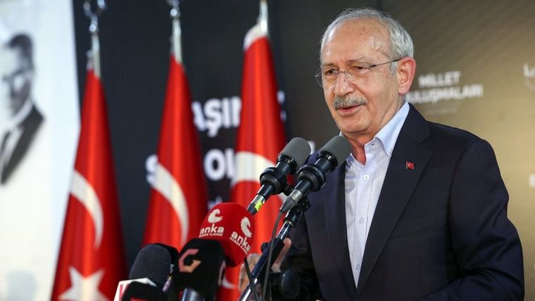 Турецкая оппозиция выдвинула кандидатом на президентских выборах