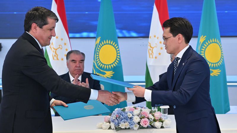 Меморандум, Цифрлы үкімет кеңсесі, Қазақстан, Тәжікстан