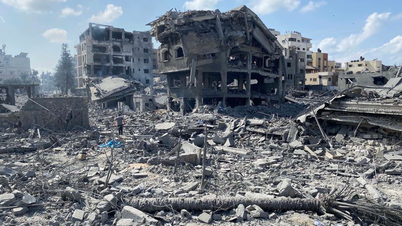 Армия Израиля осаждает крупнейшую больницу сектора Газа