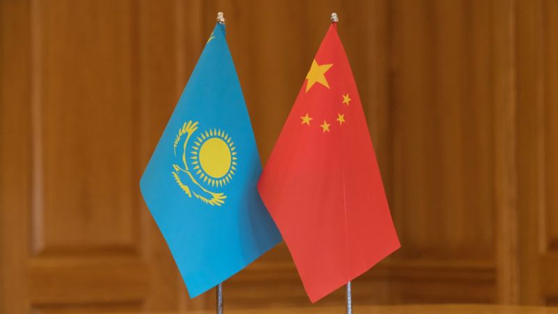 Казахстан Китай товары оборот увеличение