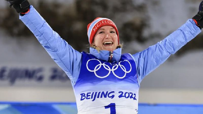 Биатлон Третья медаль Пекина