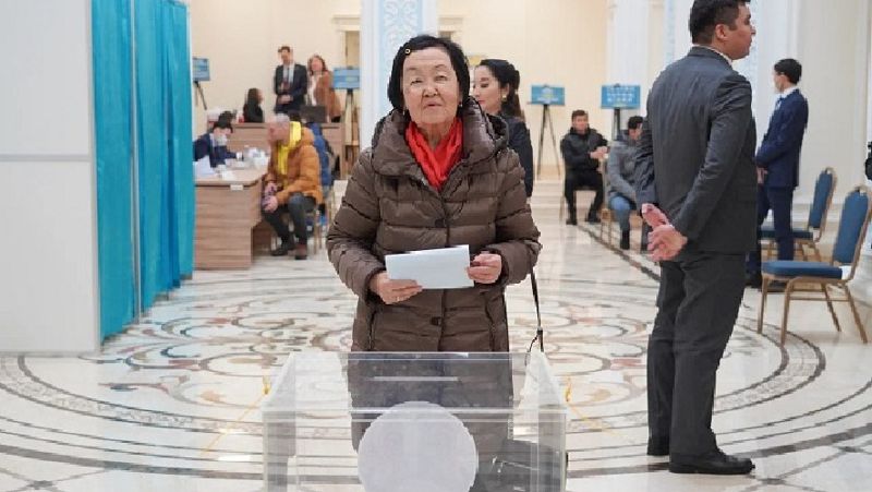 В России голосуют казахстанцы