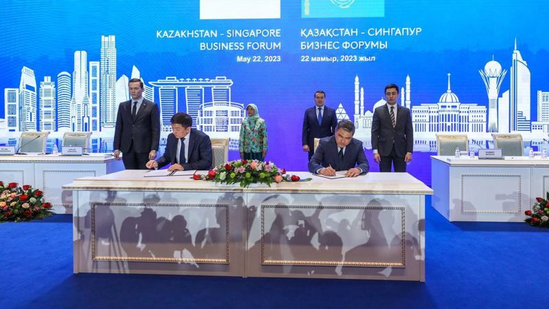 Подписание Сингапурская компания построит в Жамбылской области завод