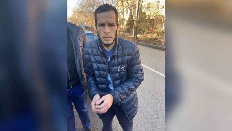 подозреваемый в кражах Алматы