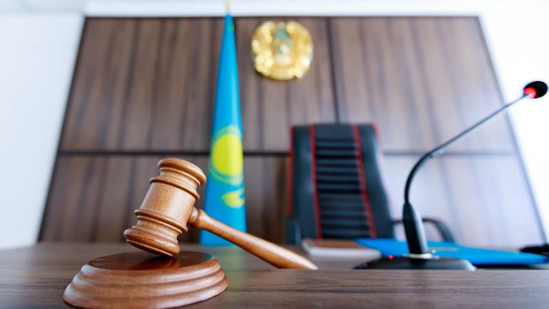 Сот залы Храпуновтың тәркіленген мүлкі бойынша сот отырысы, Алматы, Храпунов, "Эдельвейс"