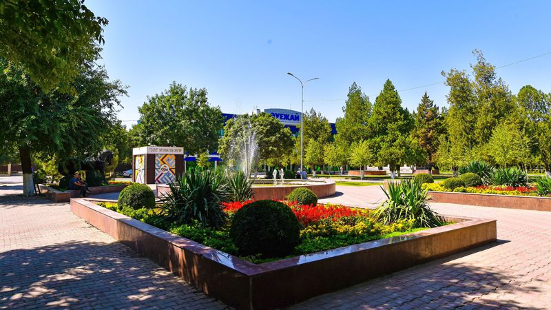 Шымкент, парк, аэропорт, деревья, клумбы Чем привлекателен Шымкент для туристов