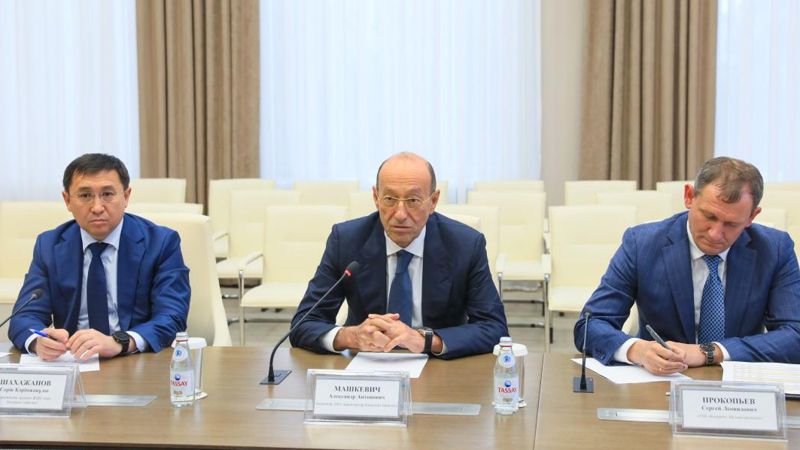 Ералы Тугжанов встретился с председателем совета директоров Eurasian Resources Group