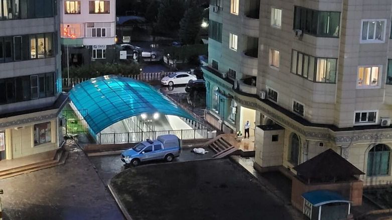 Алматы Алматы, ер адам, суицид