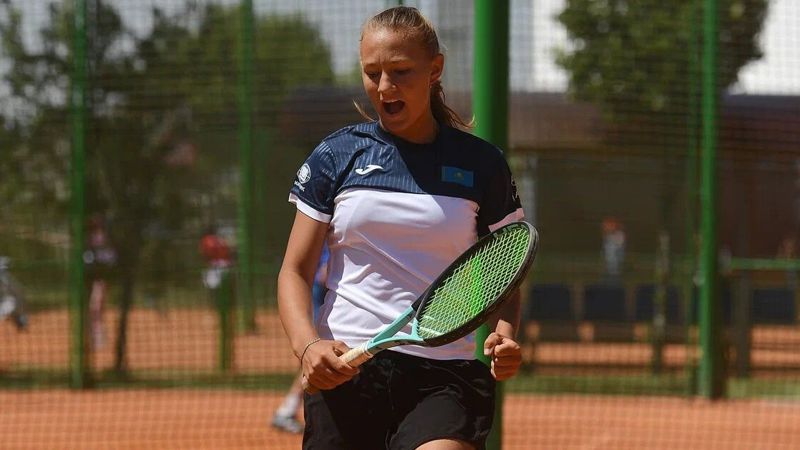 Казахстанские теннисистки стартовали с победы на чемпионате мира среди юниорок