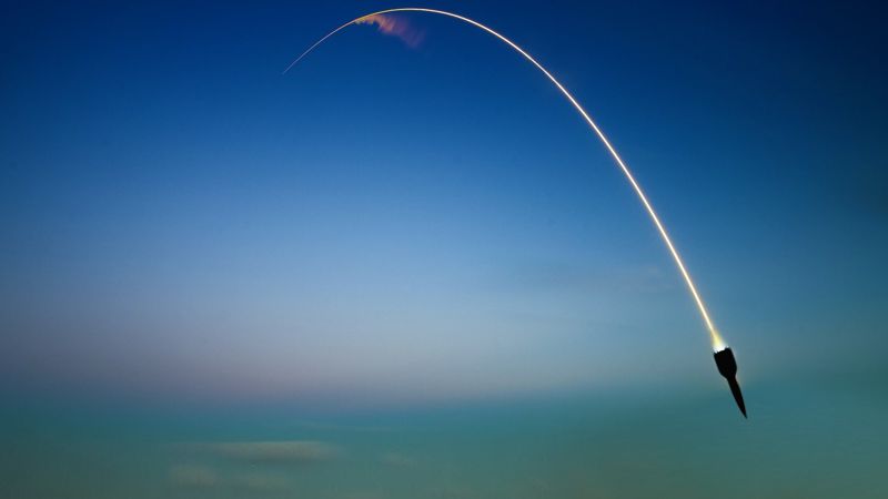 МБР Сестра лидера КНДР пригрозила США войной в случае перехвата ракеты