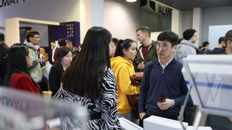 Елдің үздік IT-мектептері мен өңірлік IT-хабтары Digital Bridge 2023 форумында таныстырылады