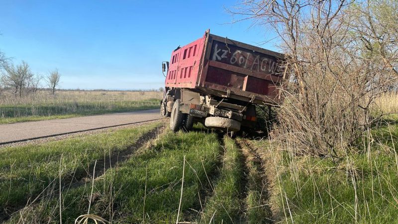 В Алматинской области погиб водитель автомашины УАЗ при столкновении с грузовиком