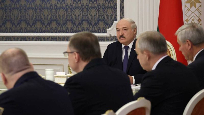 Украина предлагает заключить Беларуси пакт о ненападении