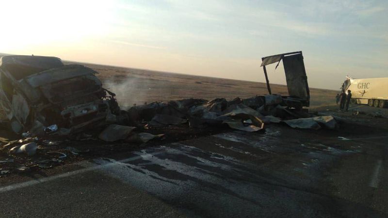 Водитель фуры погиб в ДТП на трассе Актюбинской области