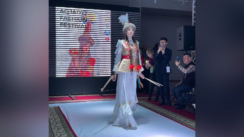 В Уральске прошел международный фестиваль моды