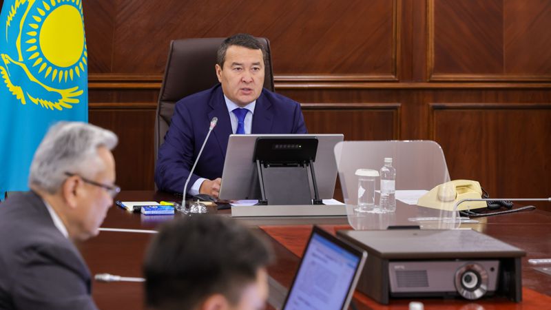 Смайылов Арнайы комиссия Қарағанды облысындағы «Қазақстан» шахтасында орын алған апаттың себептеріне жан-жақты тексеру жүргізеді