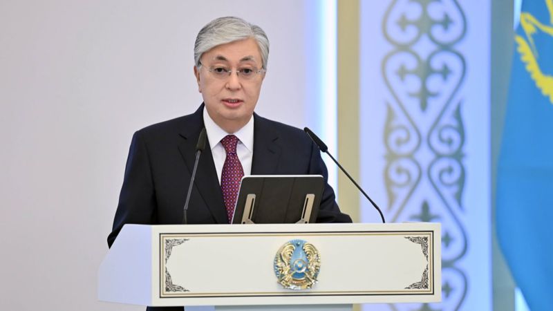 Токаева продолжают поздравлять с переизбранием президентом Казахстана