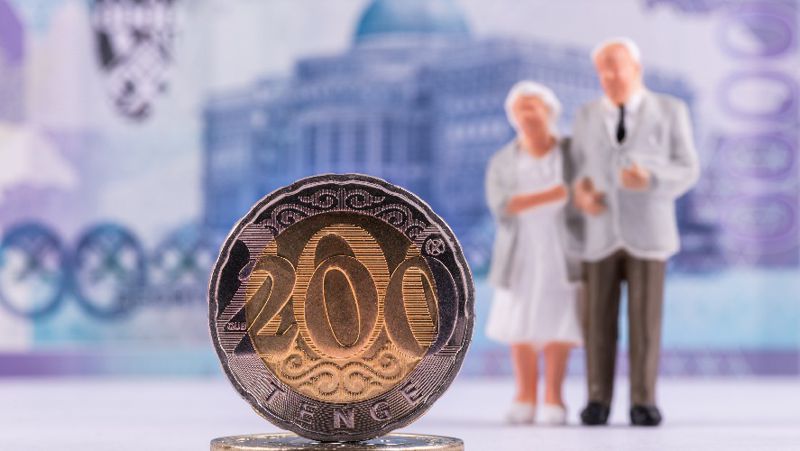 пенсия коллаж дополнительные пенсионные выплаты получат казахстанцы с 2023 года